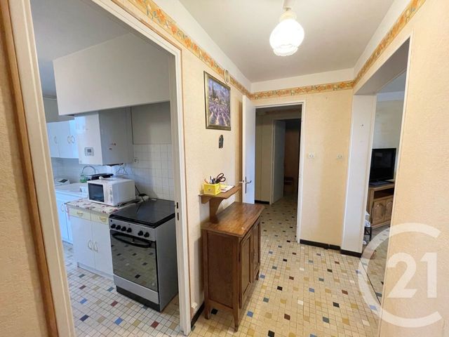 Appartement T3 à vendre - 3 pièces - 70.34 m2 - LUNEL - 34 - LANGUEDOC-ROUSSILLON - Century 21 Pays De Lunel