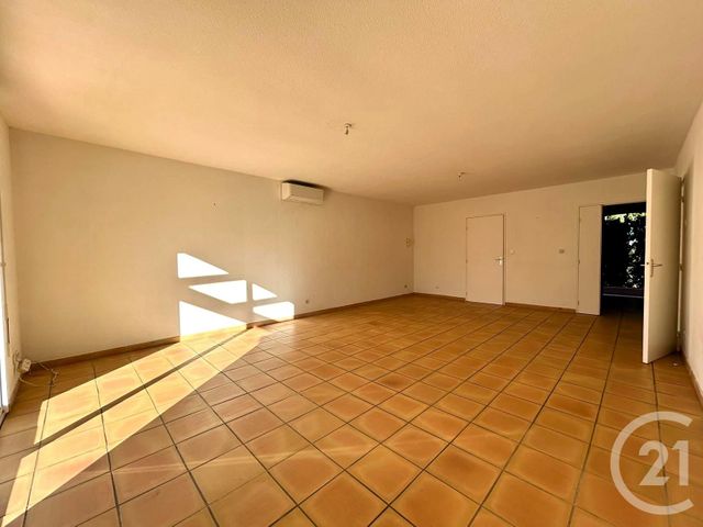 maison à louer - 4 pièces - 91.75 m2 - AIMARGUES - 30 - LANGUEDOC-ROUSSILLON - Century 21 Pays De Lunel