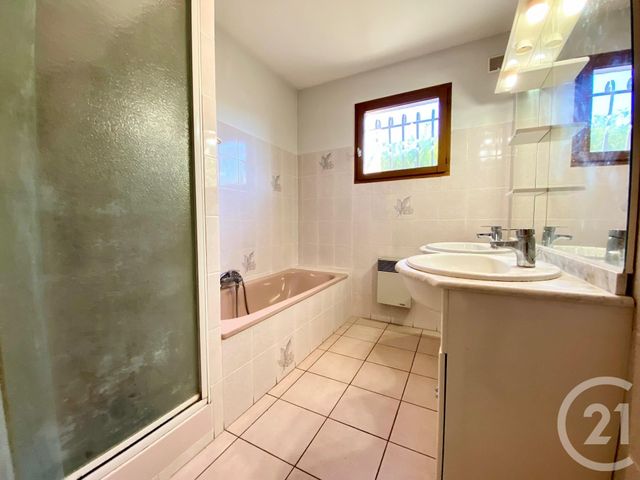 maison à vendre - 5 pièces - 104.67 m2 - LUNEL - 34 - LANGUEDOC-ROUSSILLON - Century 21 Pays De Lunel