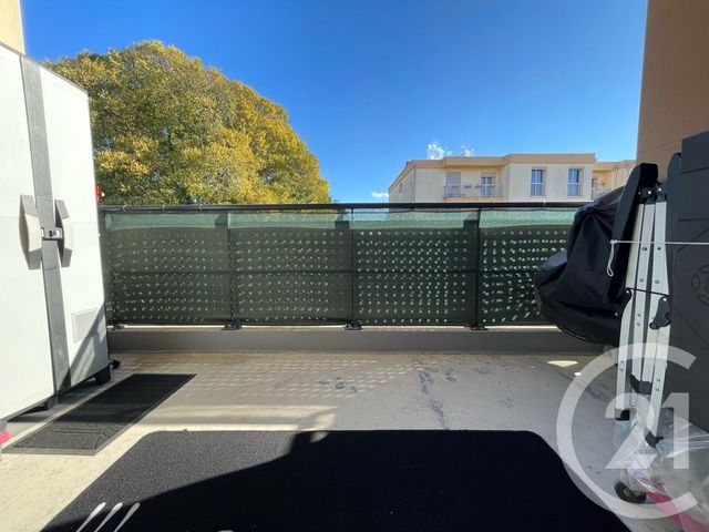 Appartement T2 à vendre - 2 pièces - 38.54 m2 - LUNEL - 34 - LANGUEDOC-ROUSSILLON - Century 21 Pays De Lunel