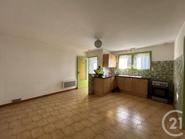 maison à louer - 3 pièces - 60.16 m2 - GALLARGUES LE MONTUEUX - 30 - LANGUEDOC-ROUSSILLON - Century 21 Pays De Lunel