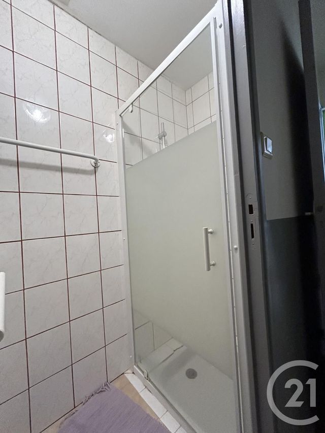 maison à louer - 3 pièces - 60.16 m2 - GALLARGUES LE MONTUEUX - 30 - LANGUEDOC-ROUSSILLON - Century 21 Pays De Lunel