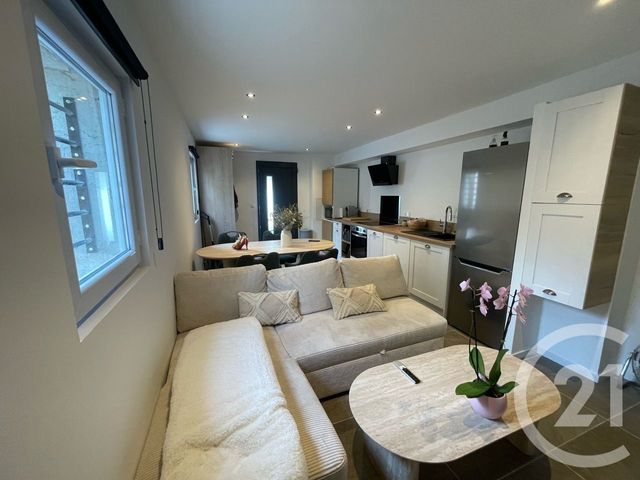 Appartement T2 à vendre - 2 pièces - 40.5 m2 - LUNEL - 34 - LANGUEDOC-ROUSSILLON - Century 21 Pays De Lunel