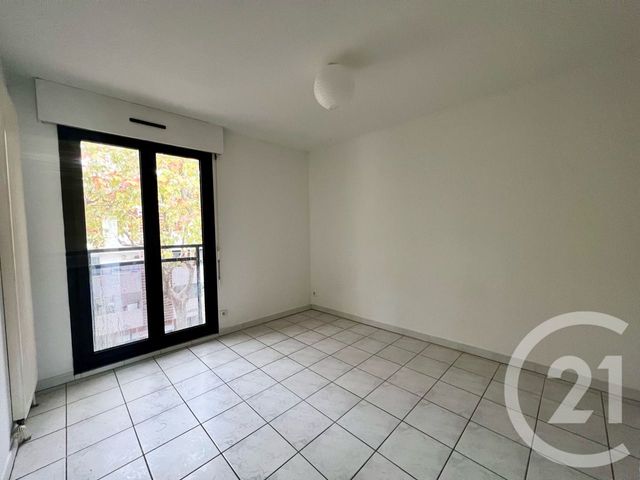 Appartement à vendre - 3 pièces - 60.51 m2 - LUNEL - 34 - LANGUEDOC-ROUSSILLON - Century 21 Pays De Lunel