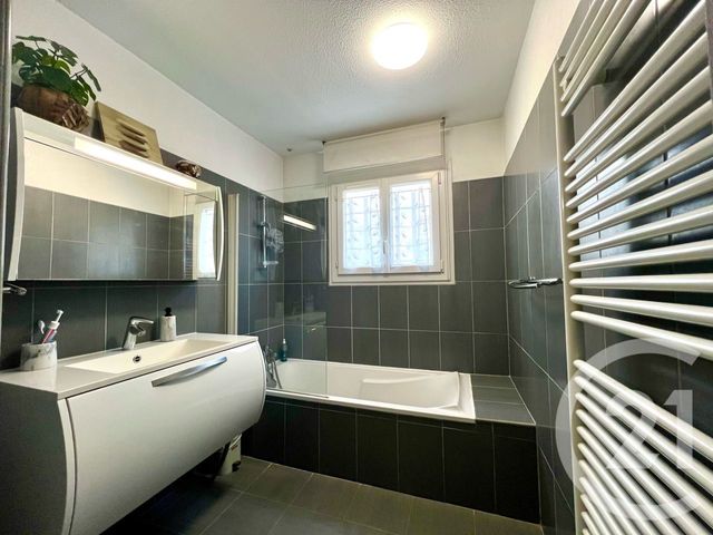 maison à vendre - 4 pièces - 99.48 m2 - LUNEL - 34 - LANGUEDOC-ROUSSILLON - Century 21 Pays De Lunel