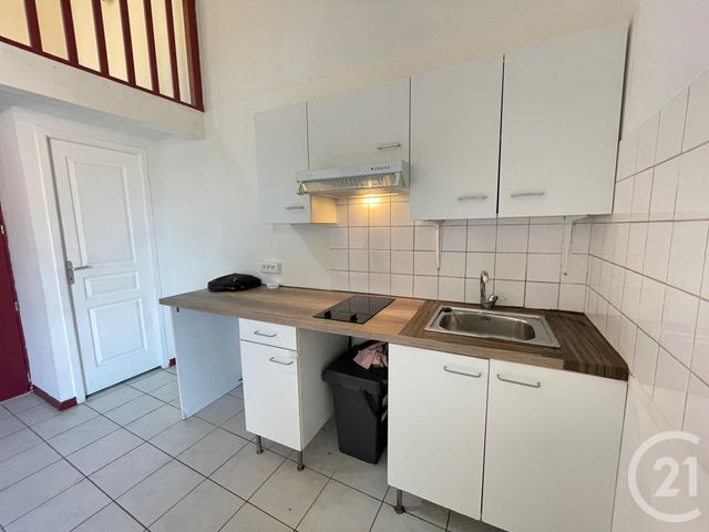 Appartement F1 bis à louer - 2 pièces - 31.55 m2 - LUNEL - 34 - LANGUEDOC-ROUSSILLON - Century 21 Pays De Lunel