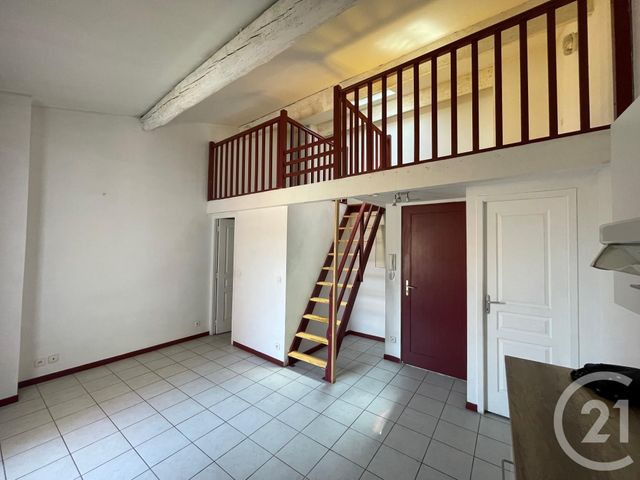 Appartement F1 bis à louer - 2 pièces - 31.55 m2 - LUNEL - 34 - LANGUEDOC-ROUSSILLON - Century 21 Pays De Lunel
