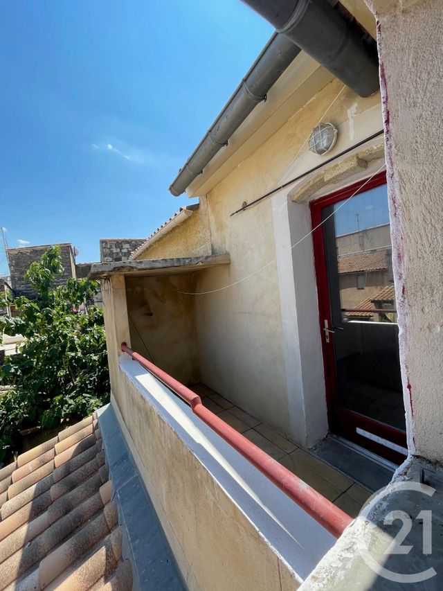 Appartement F1 bis à louer - 2 pièces - 31.55 m2 - LUNEL - 34 - LANGUEDOC-ROUSSILLON - Century 21 Pays De Lunel