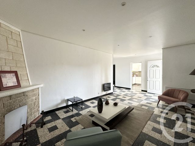 maison à louer - 4 pièces - 86.27 m2 - LUNEL - 34 - LANGUEDOC-ROUSSILLON - Century 21 Pays De Lunel