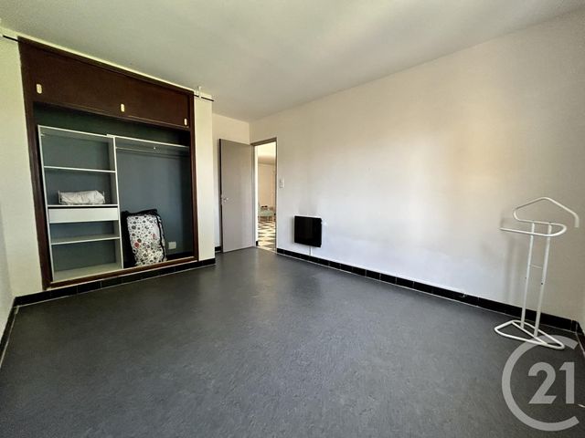 maison à louer - 4 pièces - 86.27 m2 - LUNEL - 34 - LANGUEDOC-ROUSSILLON - Century 21 Pays De Lunel