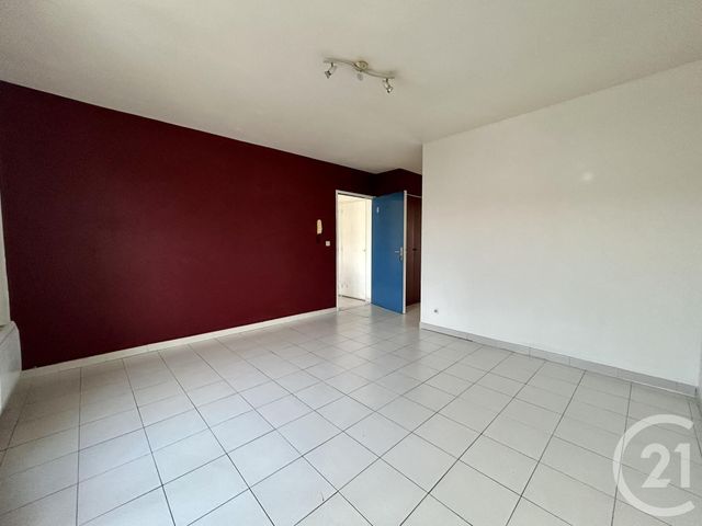 Appartement T1 à louer - 2 pièces - 36.93 m2 - LUNEL - 34 - LANGUEDOC-ROUSSILLON - Century 21 Pays De Lunel