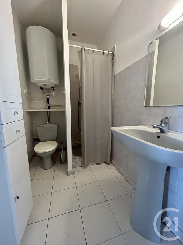 Appartement T1 à louer - 2 pièces - 36.93 m2 - LUNEL - 34 - LANGUEDOC-ROUSSILLON - Century 21 Pays De Lunel