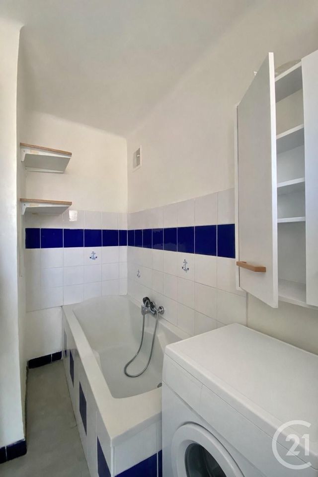 Appartement F4 à vendre - 4 pièces - 84.67 m2 - LUNEL - 34 - LANGUEDOC-ROUSSILLON - Century 21 Pays De Lunel