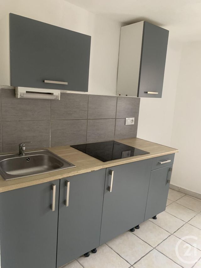 Appartement F2 à louer - 2 pièces - 35.84 m2 - LUNEL - 34 - LANGUEDOC-ROUSSILLON - Century 21 Pays De Lunel