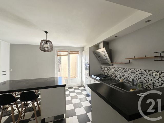 maison à louer - 4 pièces - 145.04 m2 - LANSARGUES - 34 - LANGUEDOC-ROUSSILLON - Century 21 Pays De Lunel
