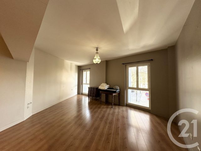 maison à louer - 4 pièces - 145.04 m2 - LANSARGUES - 34 - LANGUEDOC-ROUSSILLON - Century 21 Pays De Lunel