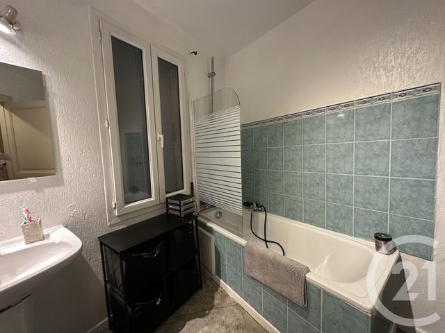 Appartement T2 à louer - 2 pièces - 58.52 m2 - LANSARGUES - 34 - LANGUEDOC-ROUSSILLON - Century 21 Pays De Lunel