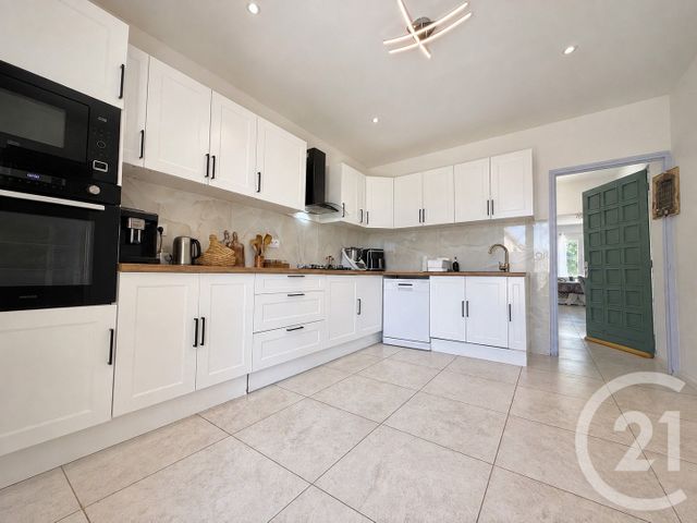 maison à vendre - 4 pièces - 114.82 m2 - LUNEL - 34 - LANGUEDOC-ROUSSILLON - Century 21 Pays De Lunel