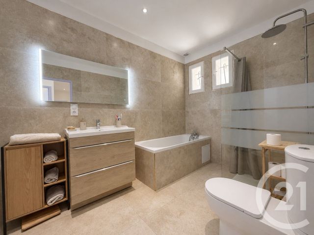 maison à vendre - 4 pièces - 114.82 m2 - LUNEL - 34 - LANGUEDOC-ROUSSILLON - Century 21 Pays De Lunel