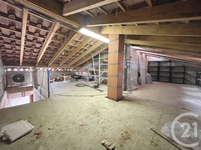 maison à vendre - 8 pièces - 134.59 m2 - LUNEL - 34 - LANGUEDOC-ROUSSILLON - Century 21 Pays De Lunel