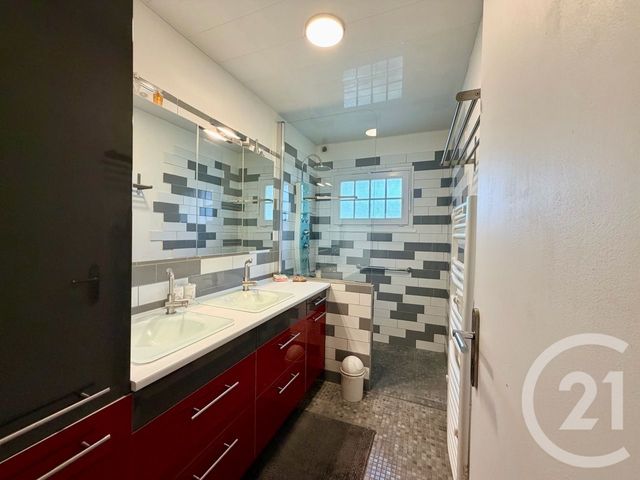 maison à vendre - 5 pièces - 155.0 m2 - LUNEL - 34 - LANGUEDOC-ROUSSILLON - Century 21 Pays De Lunel