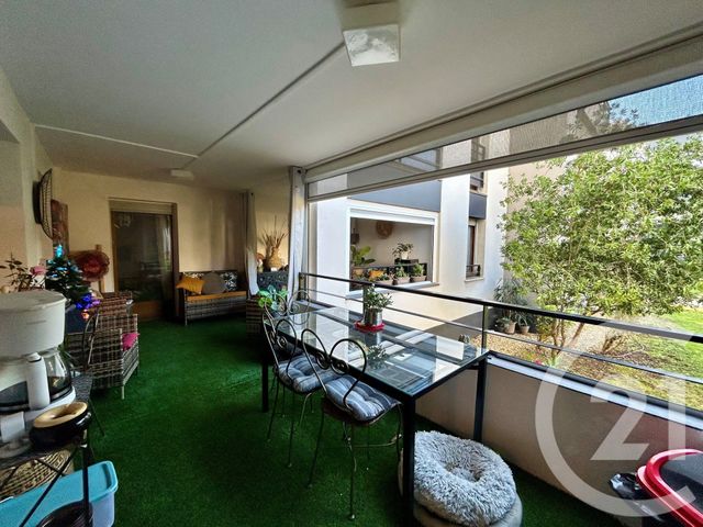 Appartement T3 à vendre - 3 pièces - 60.01 m2 - LUNEL - 34 - LANGUEDOC-ROUSSILLON - Century 21 Pays De Lunel