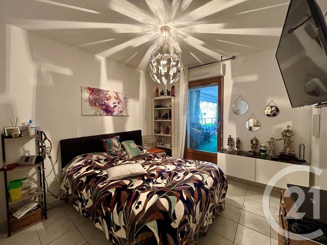 Appartement T3 à vendre - 3 pièces - 60.01 m2 - LUNEL - 34 - LANGUEDOC-ROUSSILLON - Century 21 Pays De Lunel
