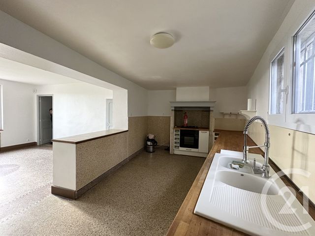 maison à louer - 4 pièces - 138.46 m2 - VAUVERT - 30 - LANGUEDOC-ROUSSILLON - Century 21 Pays De Lunel