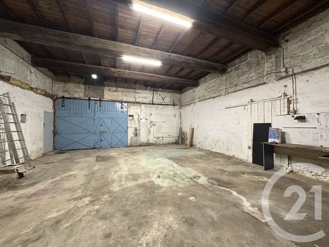 maison à louer - 4 pièces - 138.46 m2 - VAUVERT - 30 - LANGUEDOC-ROUSSILLON - Century 21 Pays De Lunel