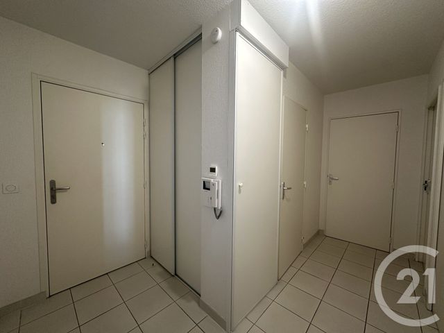 Appartement F3 à louer - 3 pièces - 65.68 m2 - LUNEL - 34 - LANGUEDOC-ROUSSILLON - Century 21 Pays De Lunel