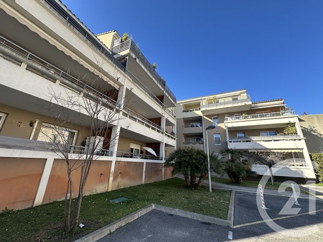 Appartement F3 à louer - 3 pièces - 65.68 m2 - LUNEL - 34 - LANGUEDOC-ROUSSILLON - Century 21 Pays De Lunel
