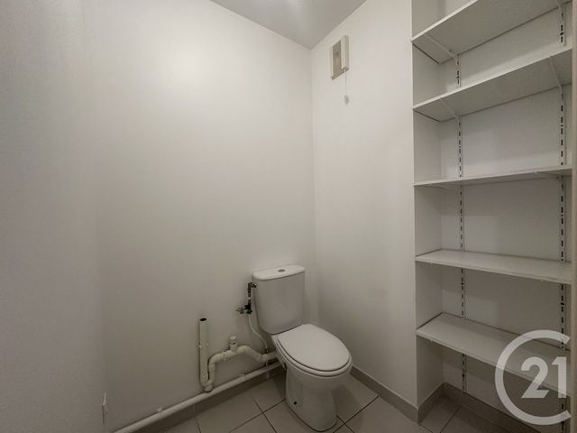 Appartement F3 à louer - 3 pièces - 65.68 m2 - LUNEL - 34 - LANGUEDOC-ROUSSILLON - Century 21 Pays De Lunel