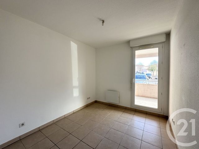 Appartement F2 à louer - 2 pièces - 34.11 m2 - LUNEL - 34 - LANGUEDOC-ROUSSILLON - Century 21 Pays De Lunel