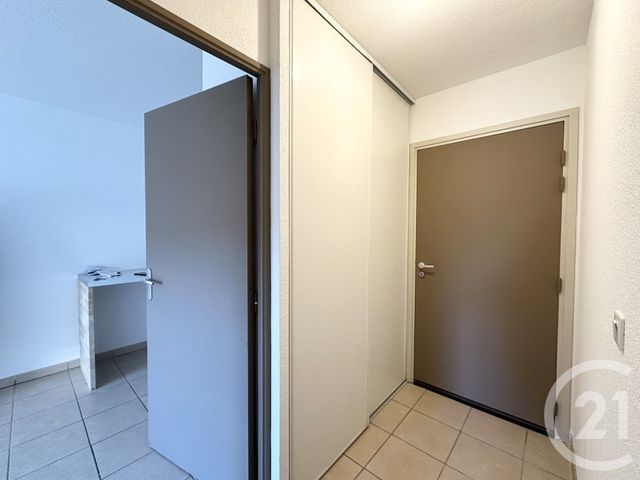Appartement F2 à louer - 2 pièces - 34.11 m2 - LUNEL - 34 - LANGUEDOC-ROUSSILLON - Century 21 Pays De Lunel