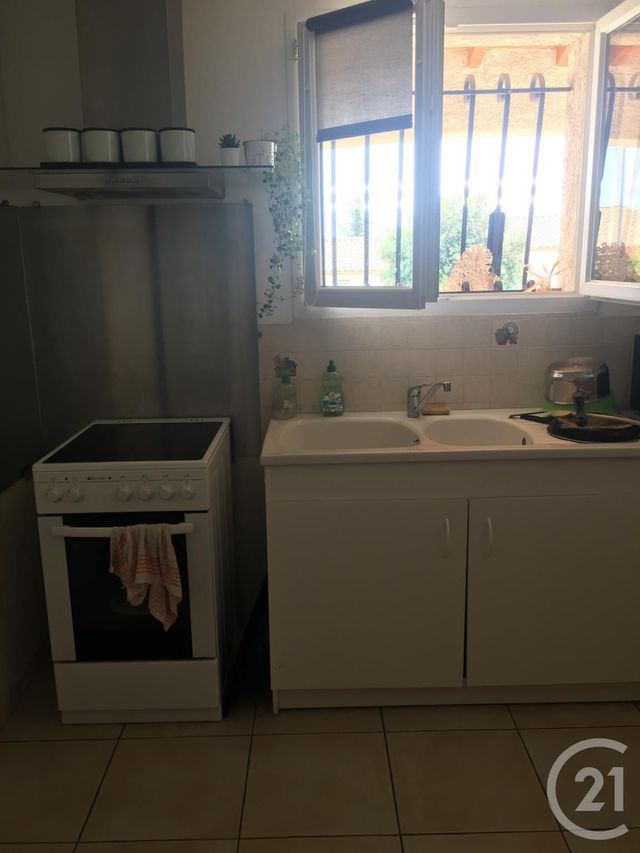 maison à louer - 4 pièces - 89.31 m2 - GALLARGUES LE MONTUEUX - 30 - LANGUEDOC-ROUSSILLON - Century 21 Pays De Lunel