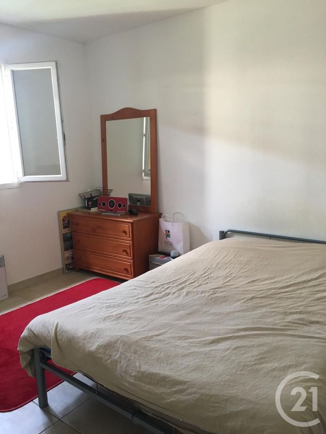 maison à louer - 4 pièces - 89.31 m2 - GALLARGUES LE MONTUEUX - 30 - LANGUEDOC-ROUSSILLON - Century 21 Pays De Lunel