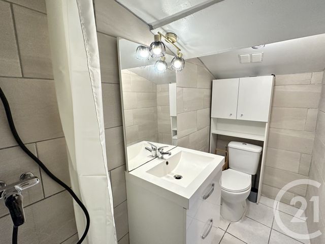 Appartement F2 à louer - 2 pièces - 20.88 m2 - LUNEL - 34 - LANGUEDOC-ROUSSILLON - Century 21 Pays De Lunel