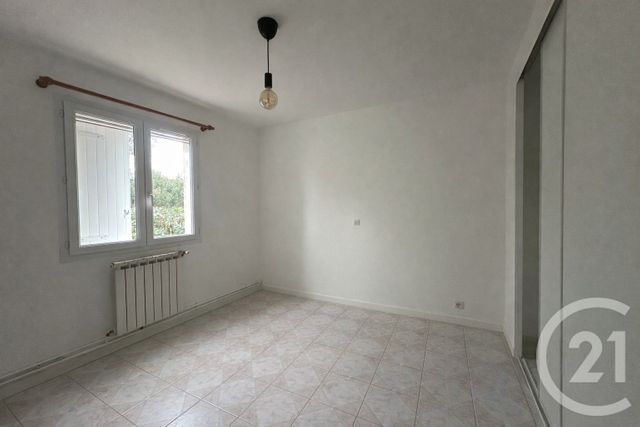 maison à louer - 4 pièces - 89.4 m2 - LUNEL VIEL - 34 - LANGUEDOC-ROUSSILLON - Century 21 Pays De Lunel