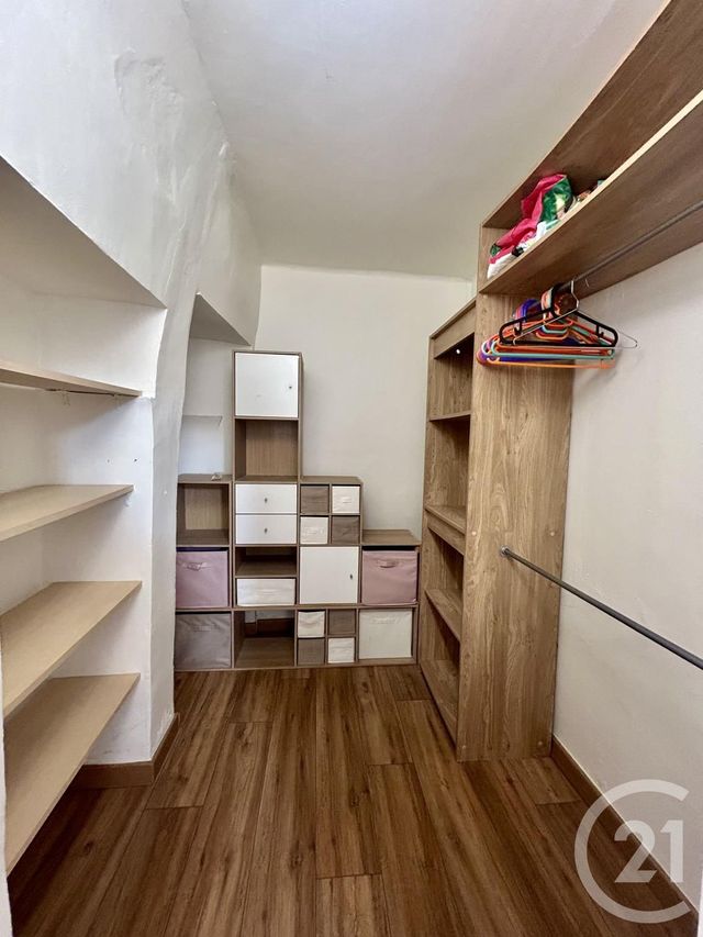 Appartement F3 à louer - 3 pièces - 77.67 m2 - LUNEL - 34 - LANGUEDOC-ROUSSILLON - Century 21 Pays De Lunel