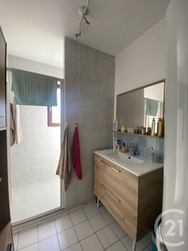 maison à louer - 3 pièces - 73.78 m2 - LUNEL - 34 - LANGUEDOC-ROUSSILLON - Century 21 Pays De Lunel