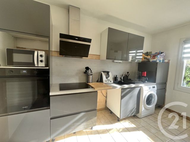 maison à louer - 3 pièces - 73.78 m2 - LUNEL - 34 - LANGUEDOC-ROUSSILLON - Century 21 Pays De Lunel