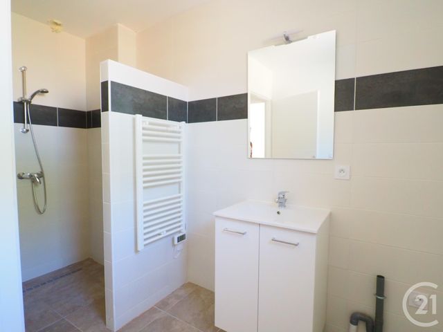 Appartement F3 à vendre - 3 pièces - 61.22 m2 - LUNEL VIEL - 34 - LANGUEDOC-ROUSSILLON - Century 21 Pays De Lunel