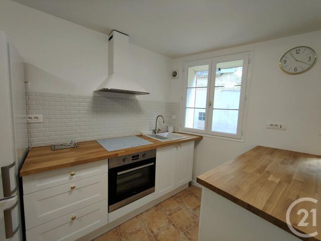 maison à louer - 2 pièces - 37.63 m2 - GALLARGUES LE MONTUEUX - 30 - LANGUEDOC-ROUSSILLON - Century 21 Pays De Lunel