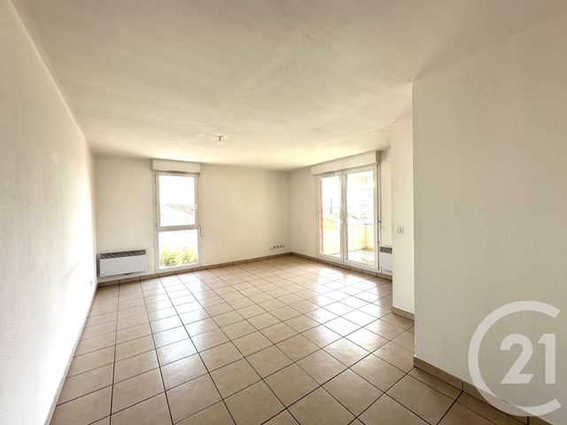 Appartement F2 à louer - 2 pièces - 46.96 m2 - LUNEL - 34 - LANGUEDOC-ROUSSILLON - Century 21 Pays De Lunel
