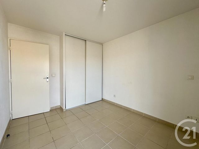 Appartement F3 à louer - 3 pièces - 60.15 m2 - LUNEL - 34 - LANGUEDOC-ROUSSILLON - Century 21 Pays De Lunel