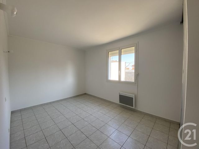 maison à louer - 5 pièces - 137.34 m2 - VAUVERT - 30 - LANGUEDOC-ROUSSILLON - Century 21 Pays De Lunel