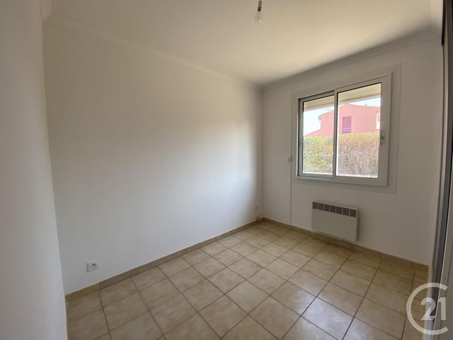 maison à louer - 5 pièces - 137.34 m2 - VAUVERT - 30 - LANGUEDOC-ROUSSILLON - Century 21 Pays De Lunel