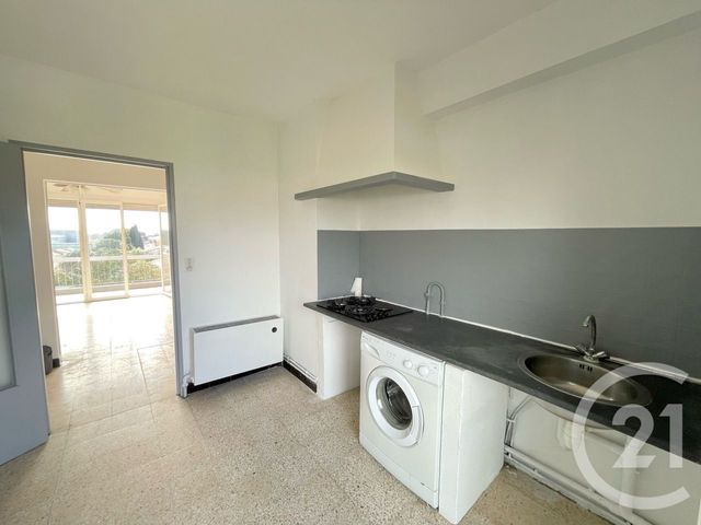 Appartement T3 à vendre - 3 pièces - 57.96 m2 - LUNEL - 34 - LANGUEDOC-ROUSSILLON - Century 21 Pays De Lunel