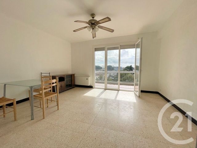 Appartement T3 à vendre - 3 pièces - 57.96 m2 - LUNEL - 34 - LANGUEDOC-ROUSSILLON - Century 21 Pays De Lunel