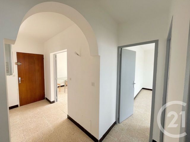 Appartement T3 à vendre - 3 pièces - 57.96 m2 - LUNEL - 34 - LANGUEDOC-ROUSSILLON - Century 21 Pays De Lunel